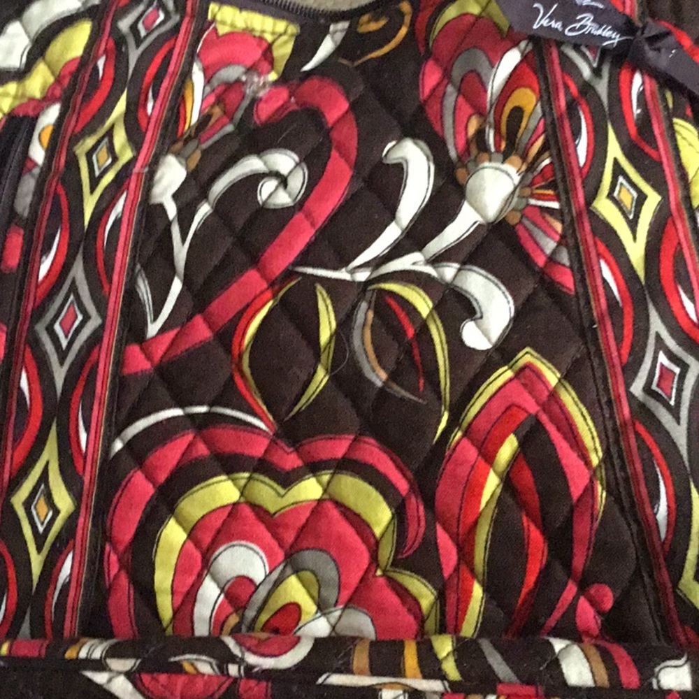 NEW Vera Bradley orange, brown white and yellow quilted cotton purse. Excellent